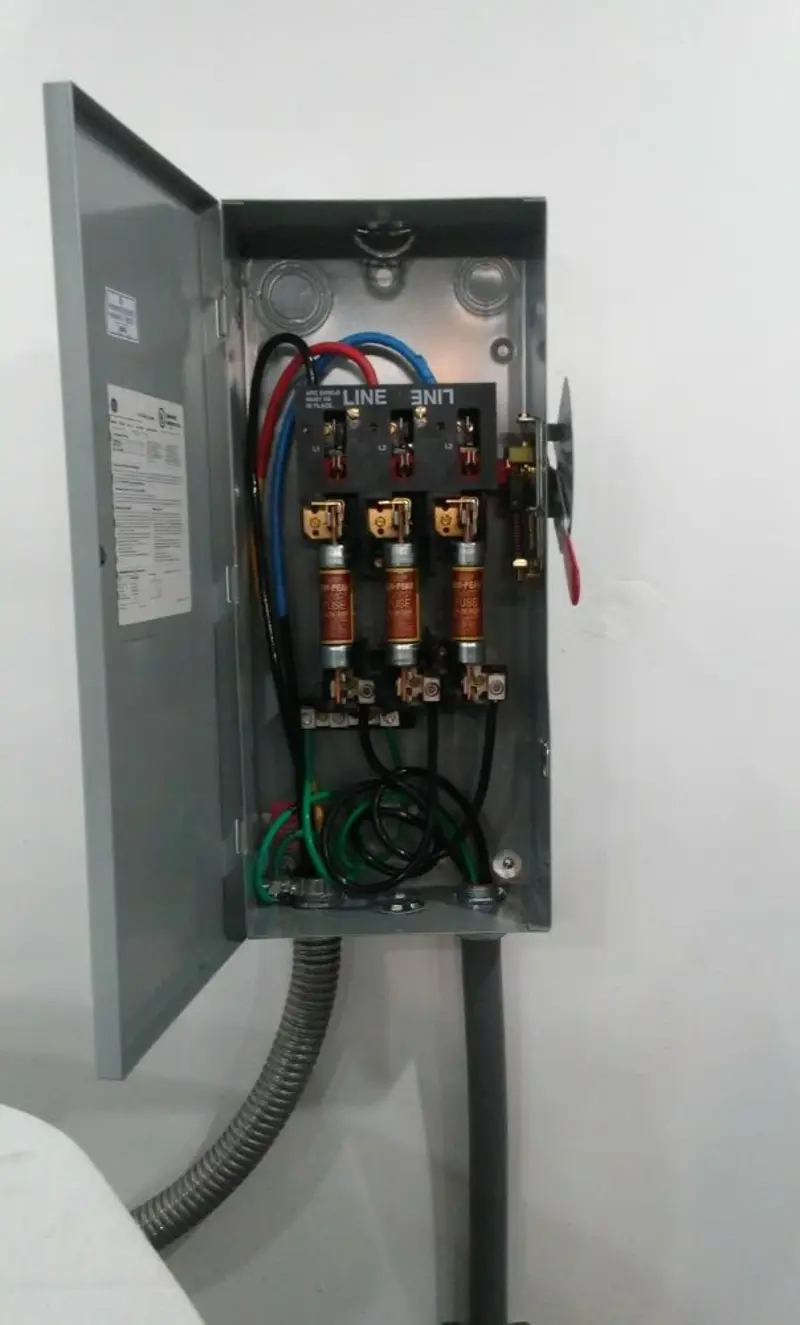 Three-phase disconnect switch installed for Electrical Wiring & Rewiring in Oakleaf Plantation
